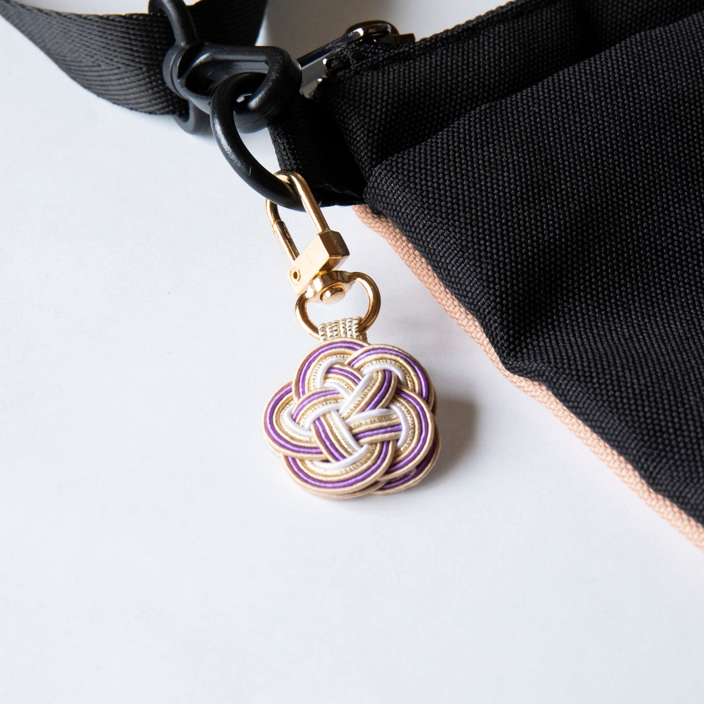 華梅｜バッグチャーム