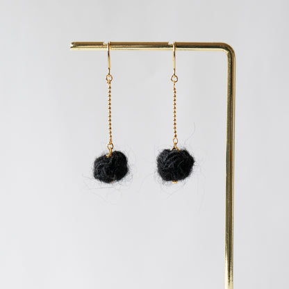 Fuwamusubi (Fluffy knot) | Earrings