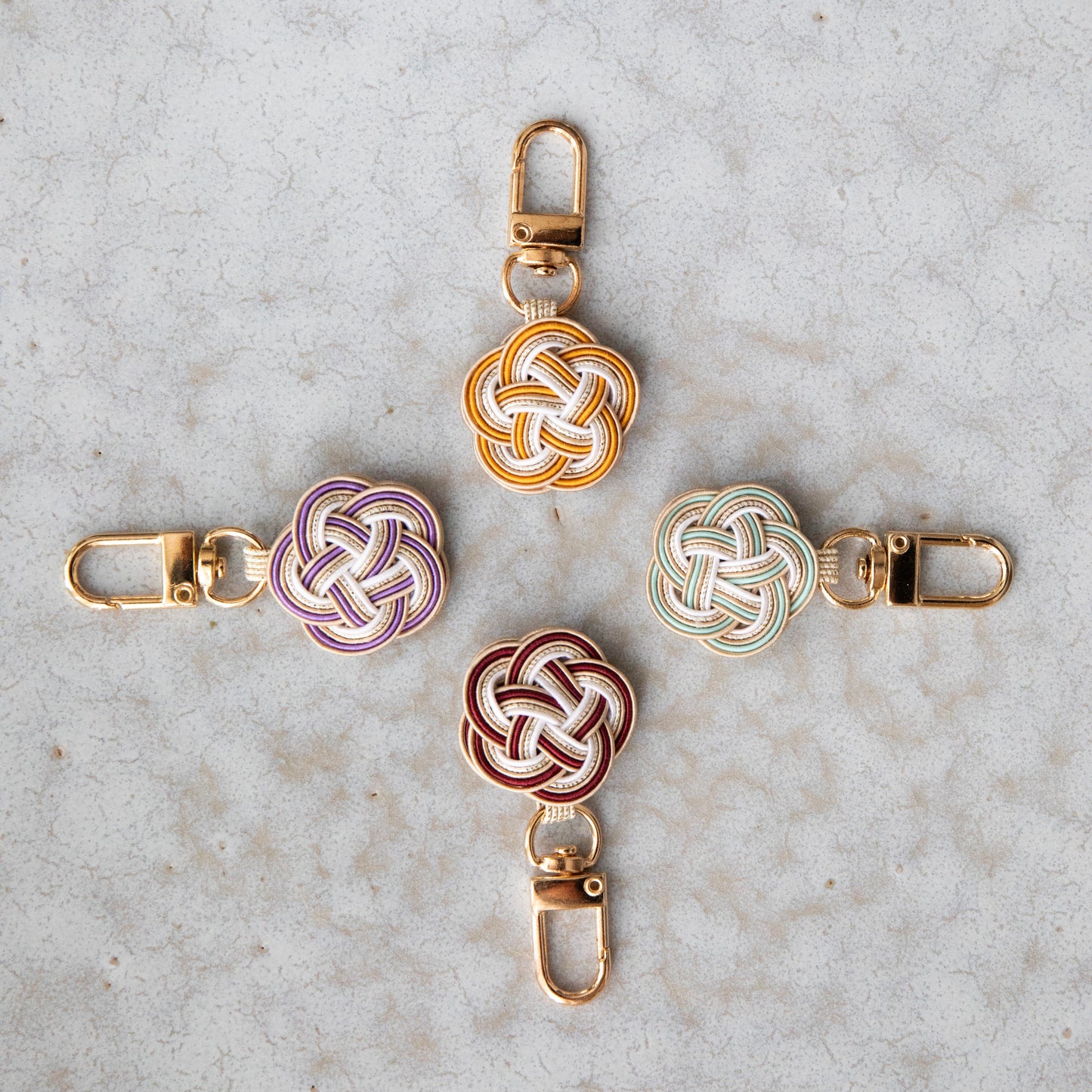 華梅｜バッグチャーム